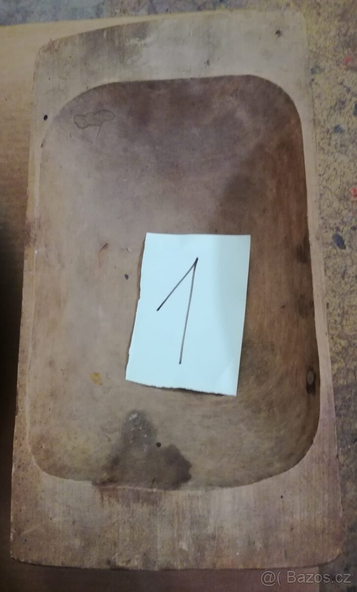 Dřevěné těsané mísy - 3