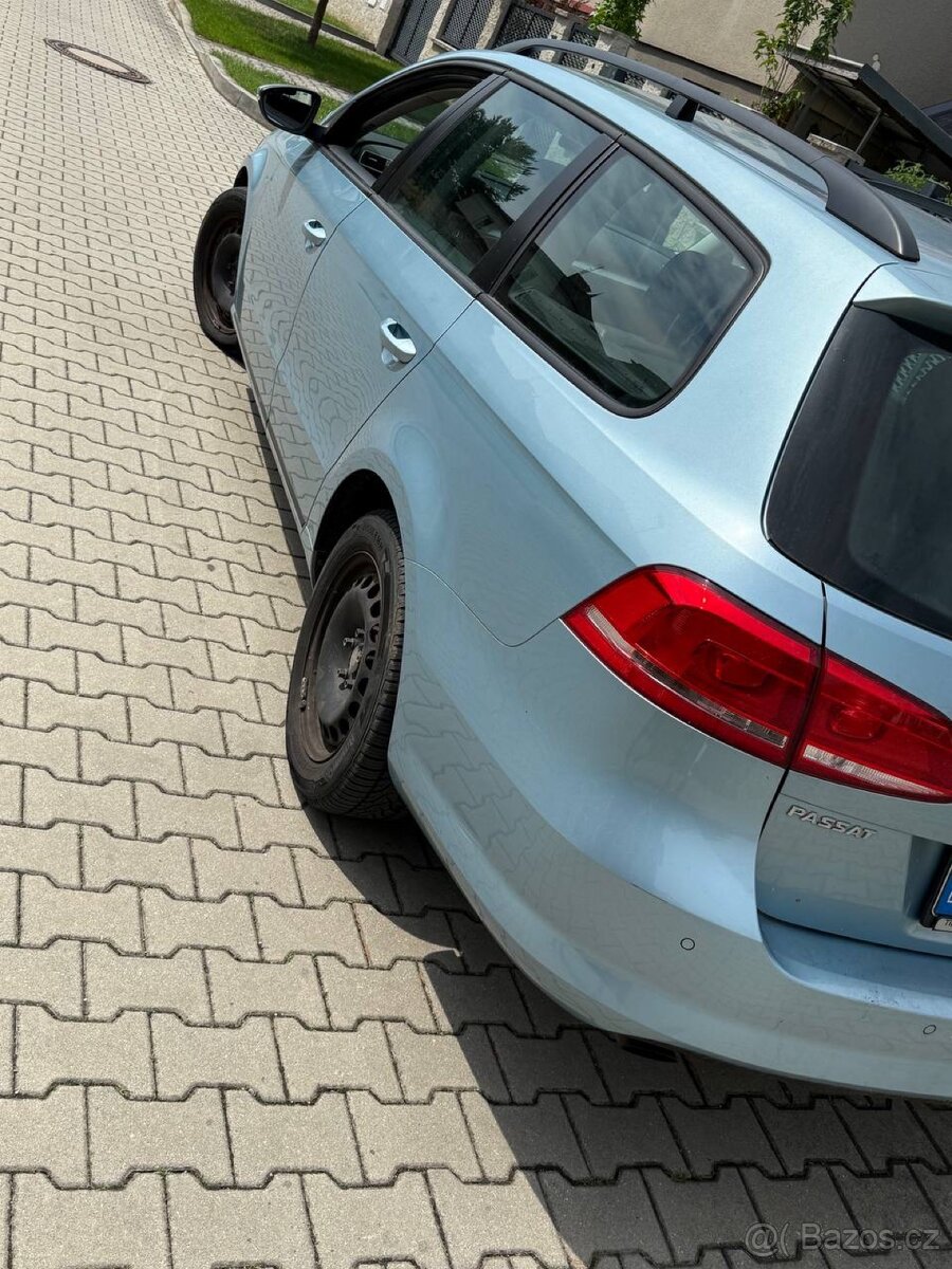 Prodám Volkswagen Passat 1.6 TDI - 3