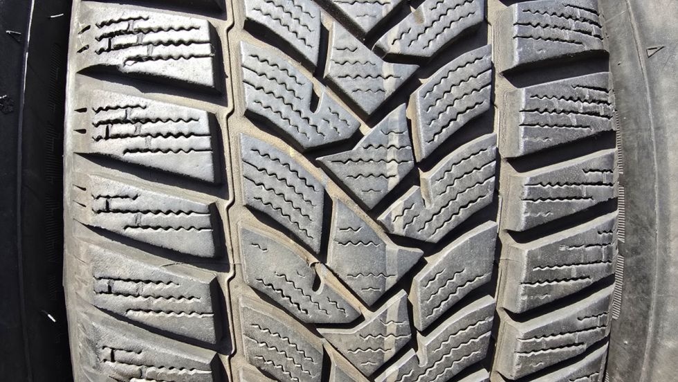 Zimní pneumatiky 205/55/16 Dunlop - 3