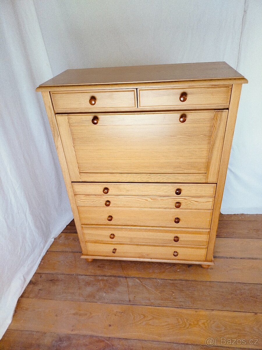 Sekretář - 3