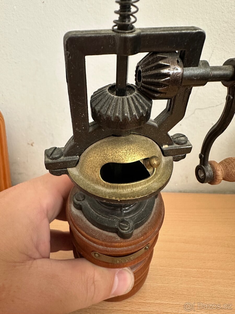 Starý mlýnek na pepř - 3