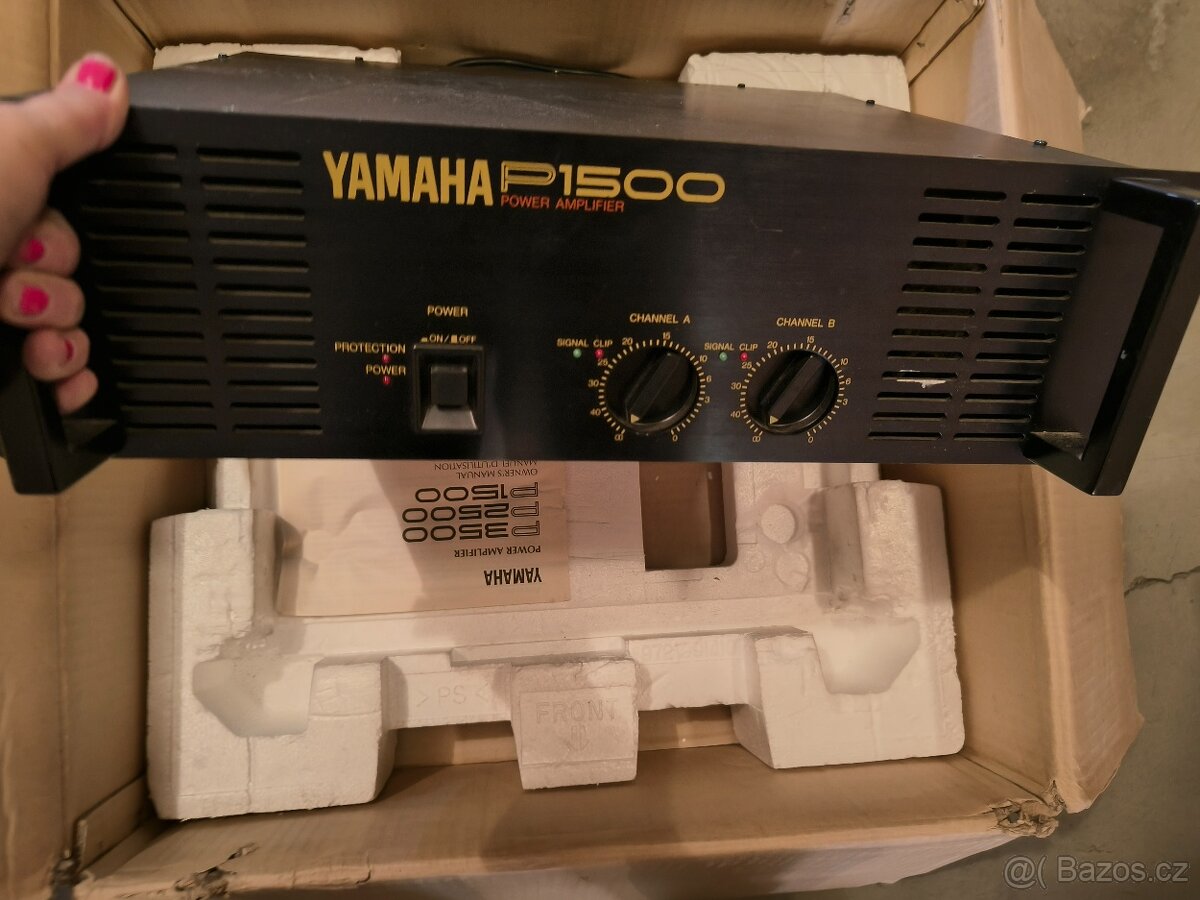 Prodám hudební aparaturu - 3