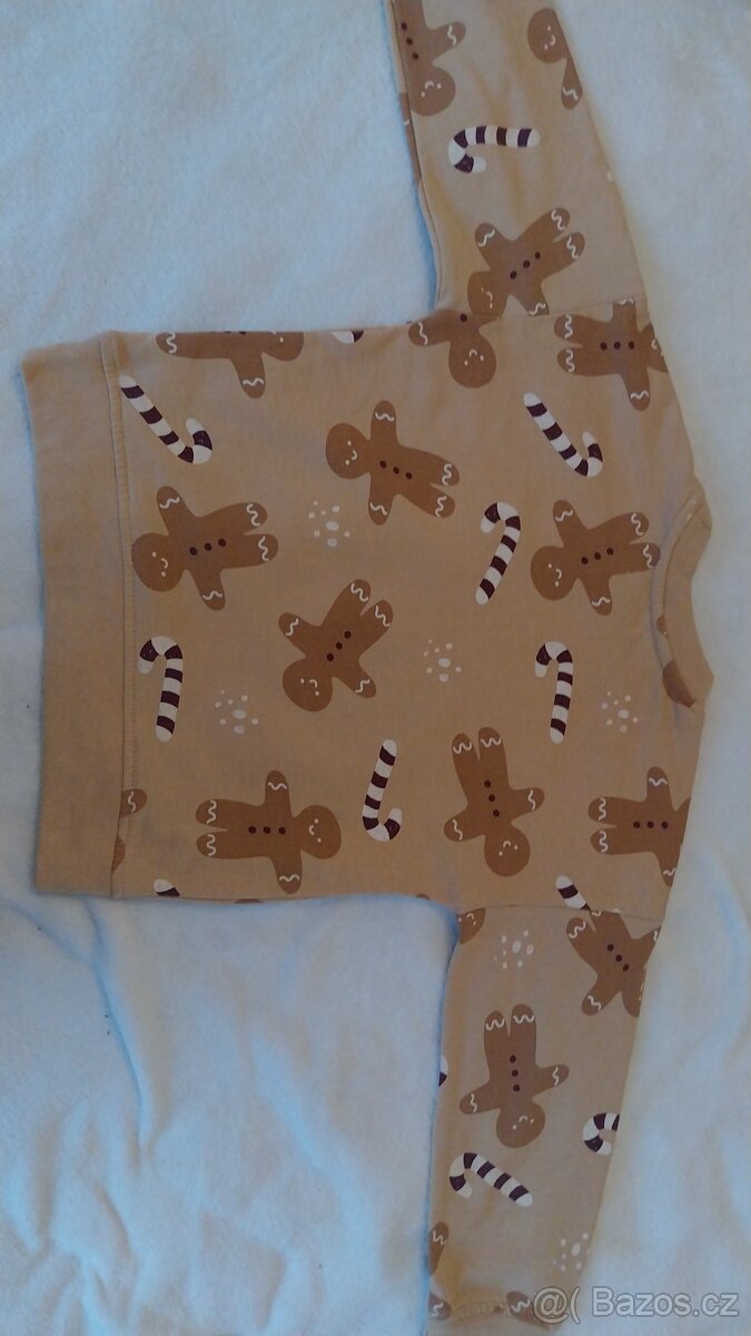 Souprava s perníčkem,vel. 122 - 3