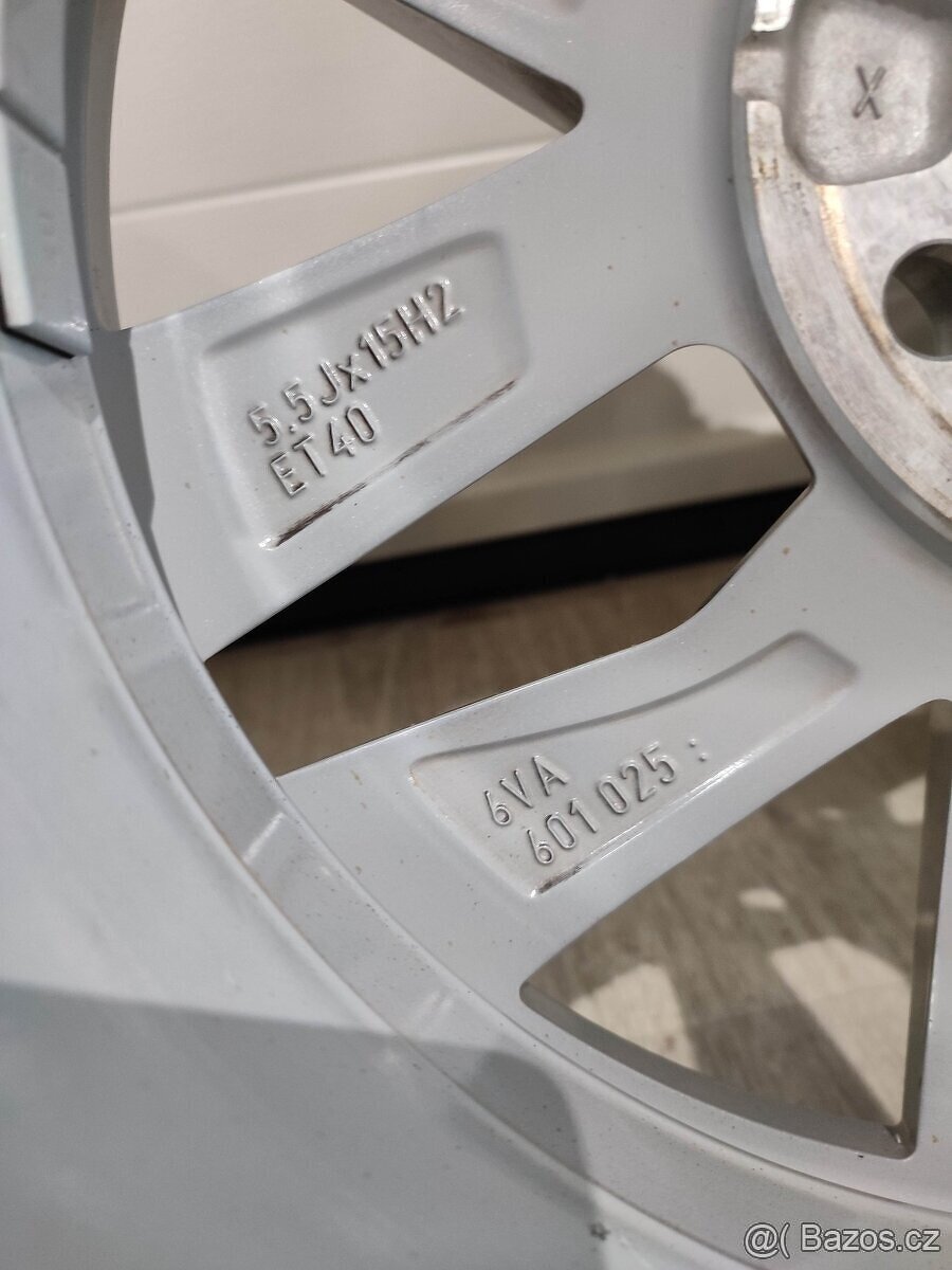 Škoda Fabia IV - sada kol s celoroční pneu 5x100 r16 - 3