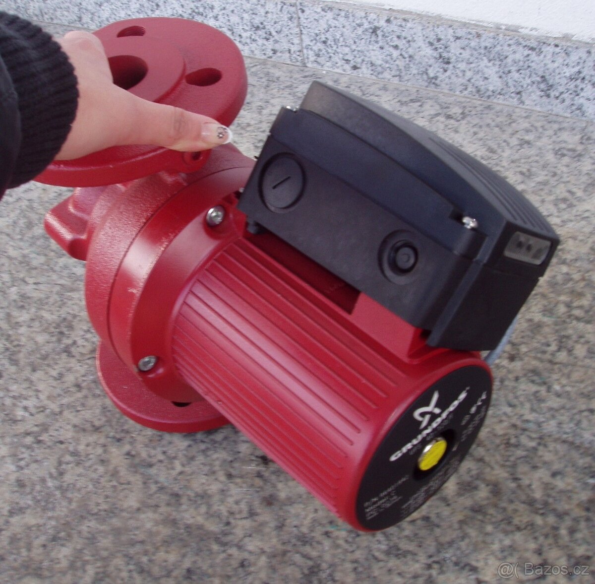 Grundfos UPS 40-120 F, 400 V - 3