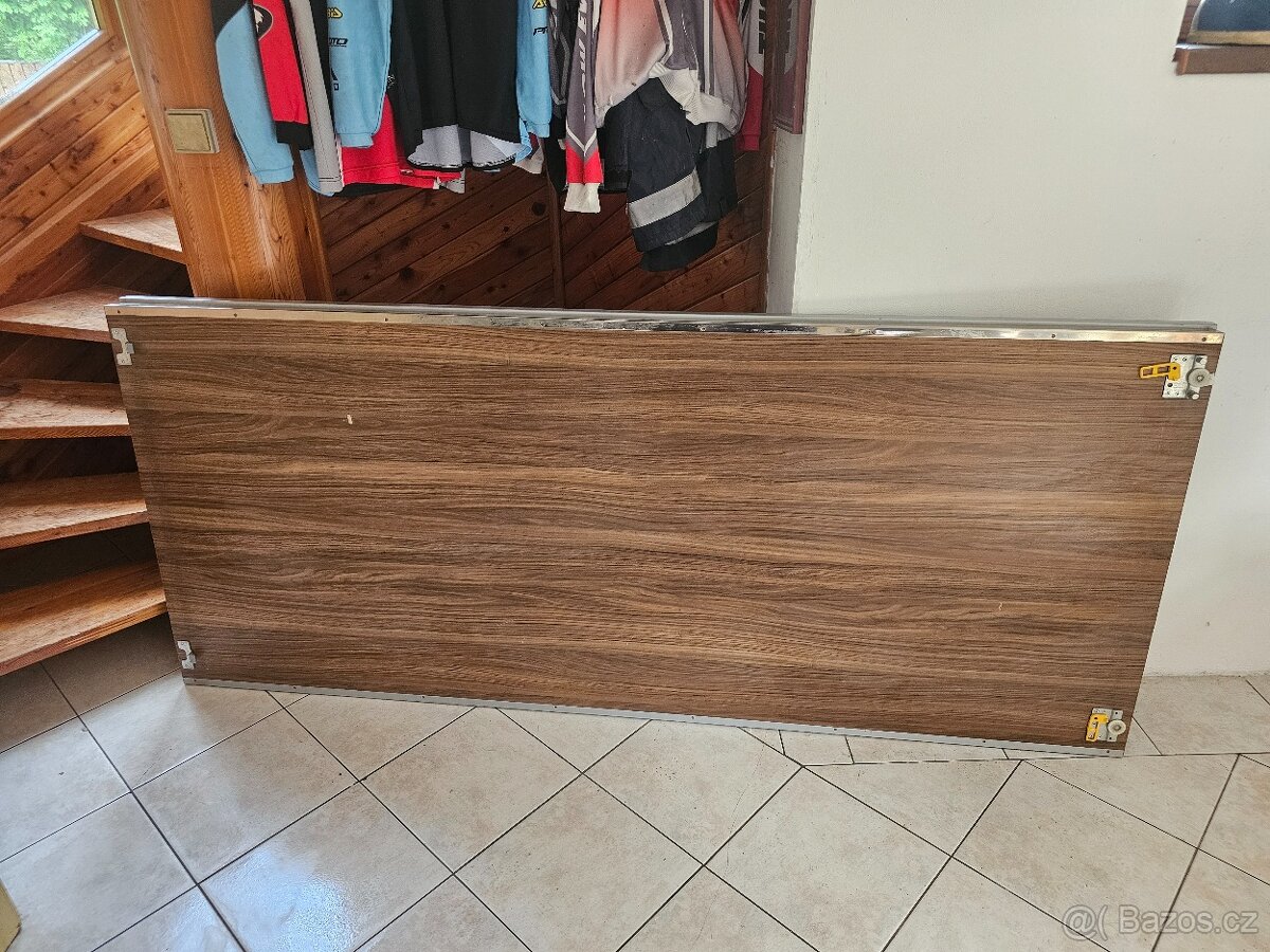 Posuvných dveře k vestavné skříni - 3