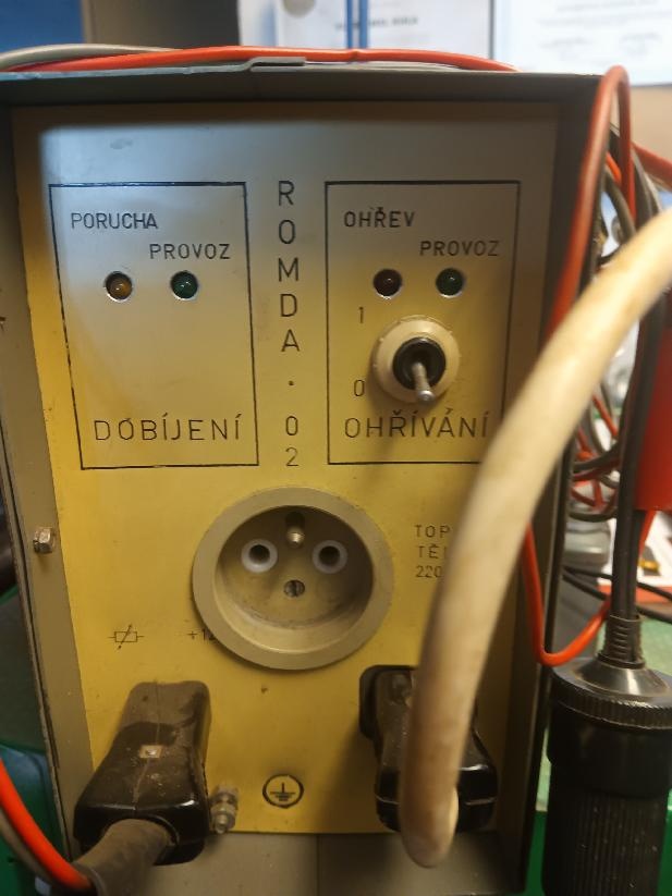 Autonabíječka 12V - 3