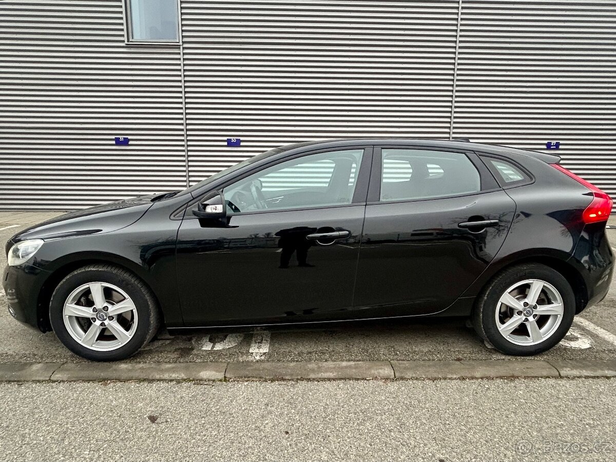 VOLVO V40 1.6T2 BENZIN-Bi XENON-COCKPIT-PDC-SERVISKA - 3