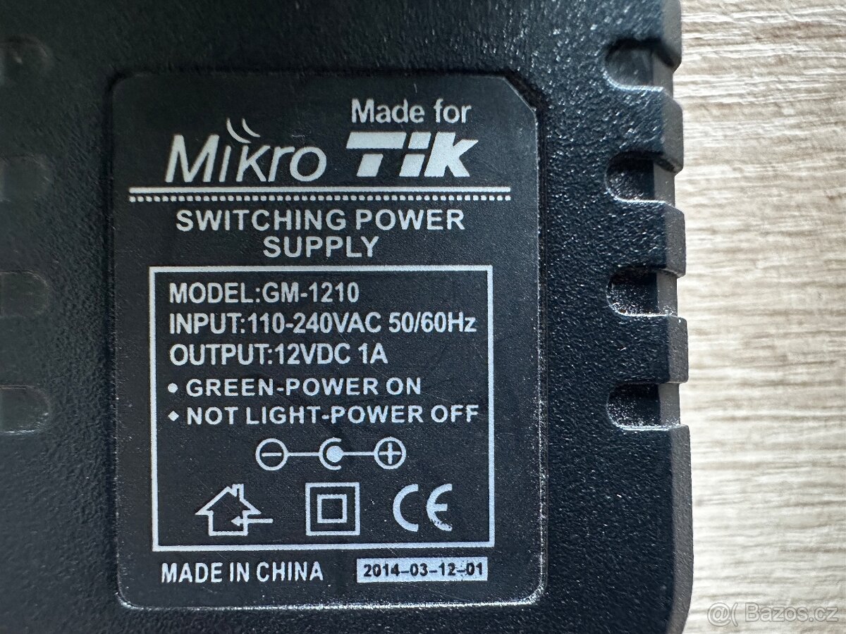 MIKROTIK • RB750 • MikroTik RouterBOARD + zdroj 12V, 1A - 3