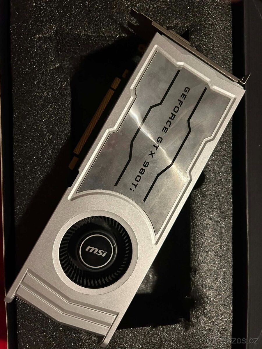 MSI GeForce GTX 980 Ti - 3