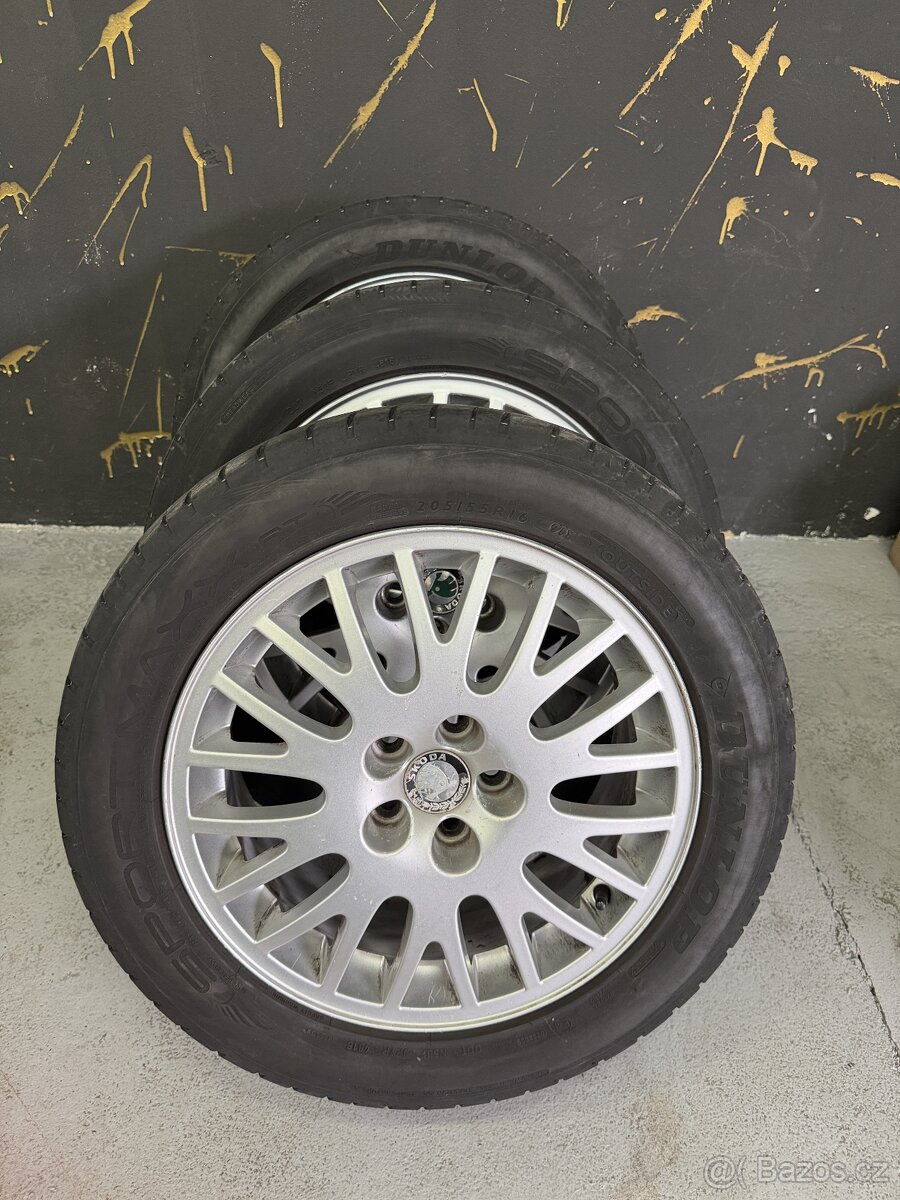 Originál alu Škoda 5x100 205/55 r16 - 3