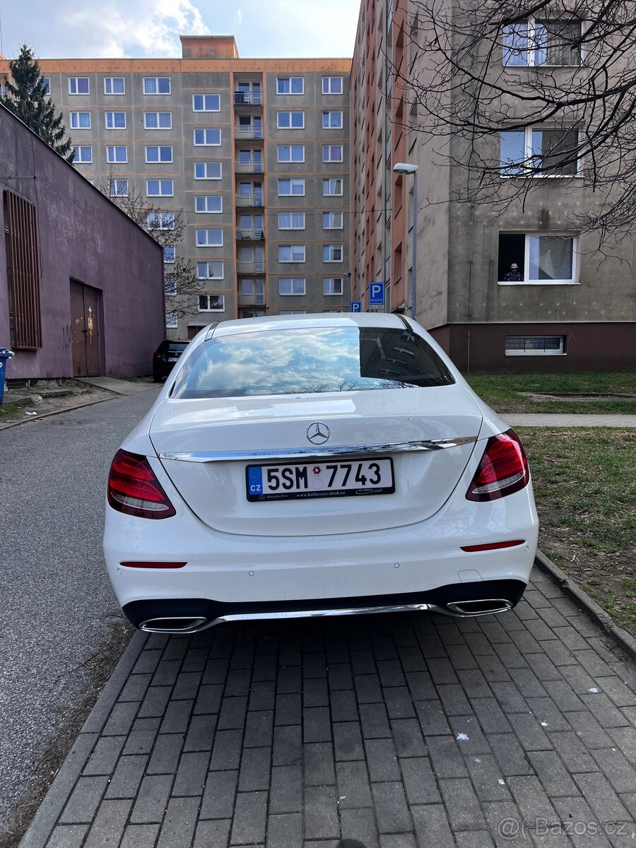 Mercedes Benz E-class - 3