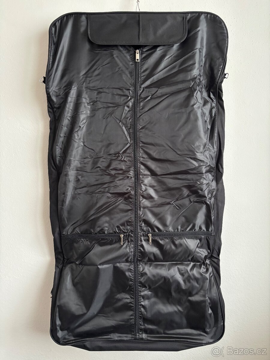Cestovní obal na oděvy - 3