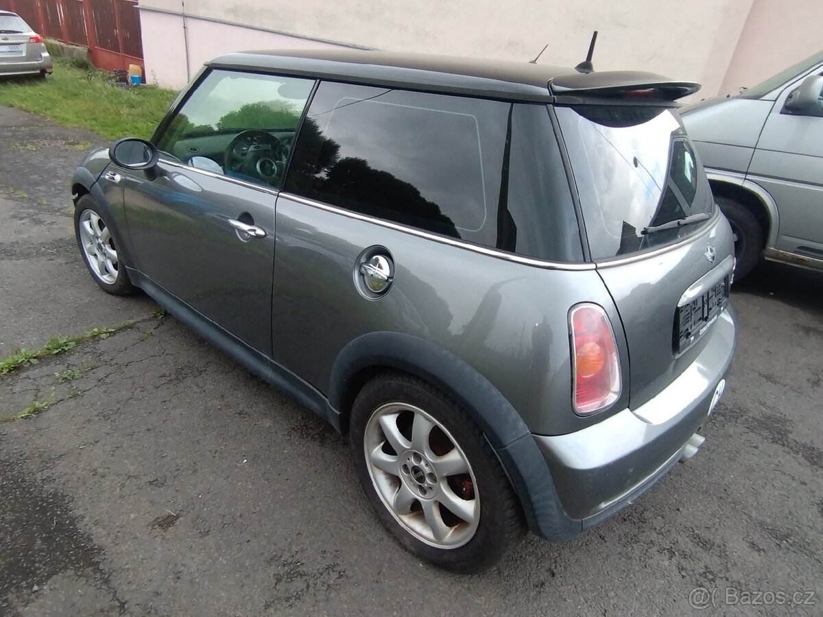 Mini Cooper S R53 John Cooper Works - 3