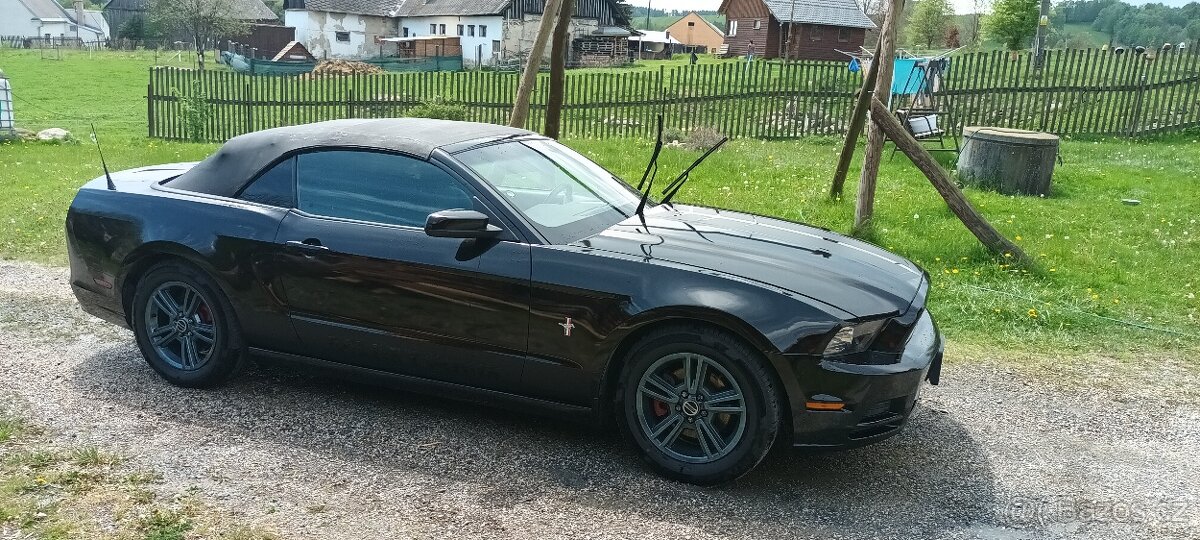 FORD MUSTANG 2014-CABRIO - 3