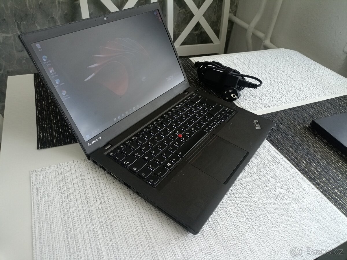 Lenovo ThinkPad T431s - 3