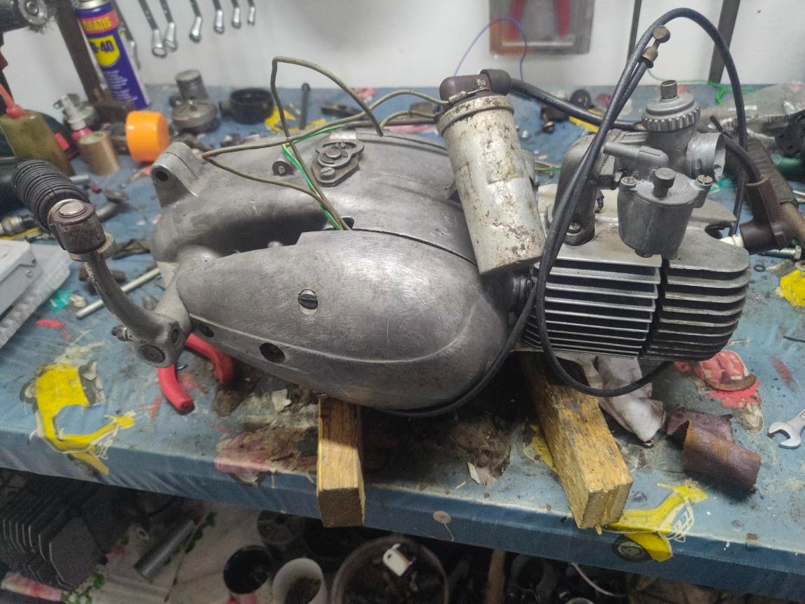 Motor Jawa pionýr 05 - 3