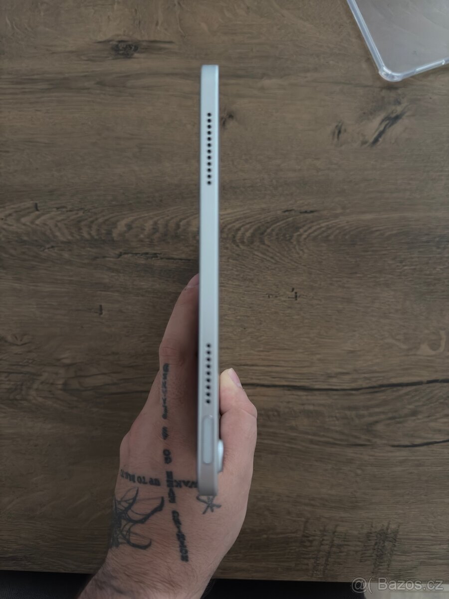 Apple iPad 11 2025 - 3