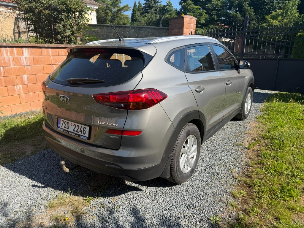 Hyundai Tucson, nafta, 4x4 - 3