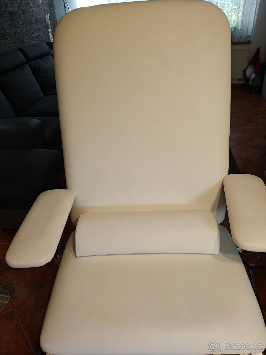 Polohovací, vyšetřovací, víceúčelové, kosmestické lehátko - 3