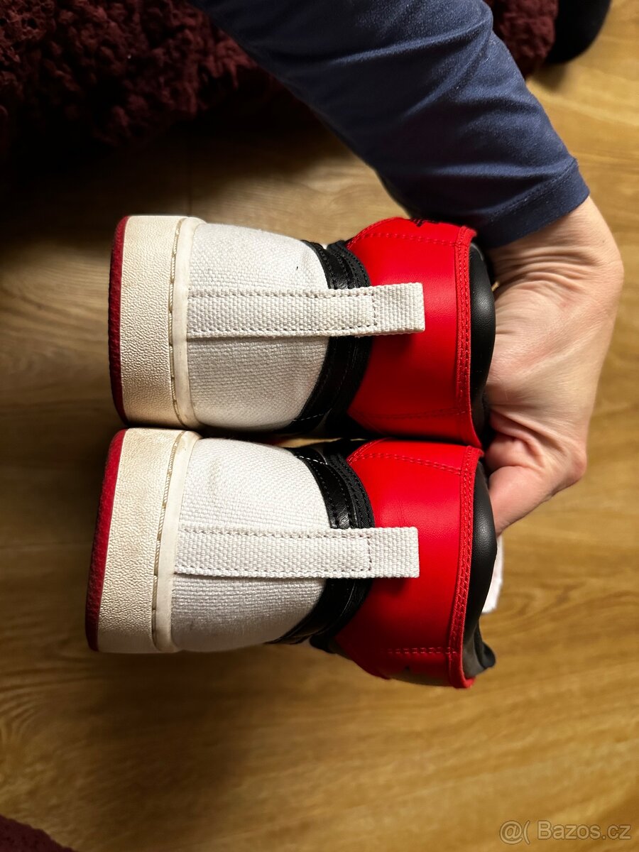 Tenisky Air Jordan 1 KO "Chicago" - 3