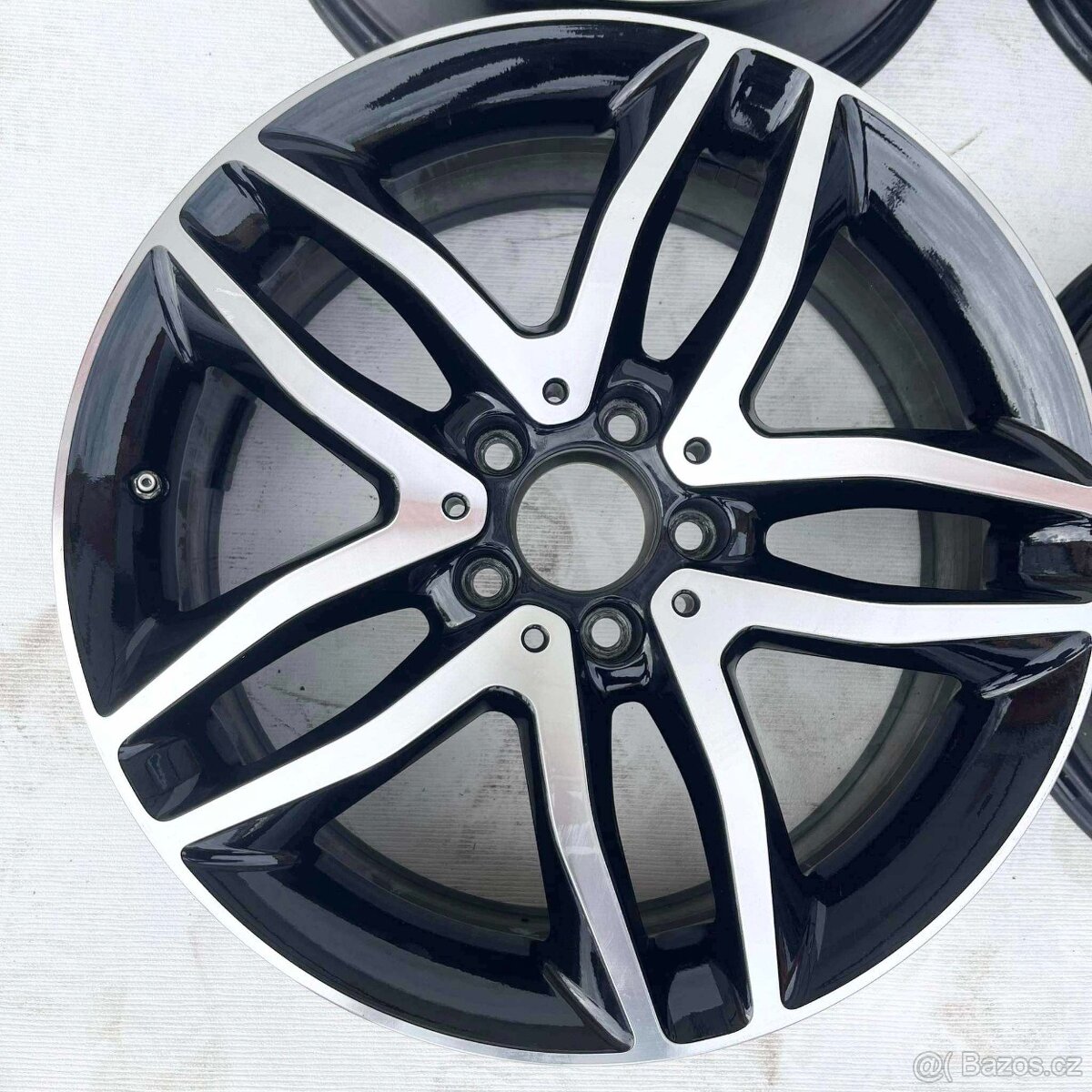 ALU KOLA ŠKODA KAROQ 18" - 3