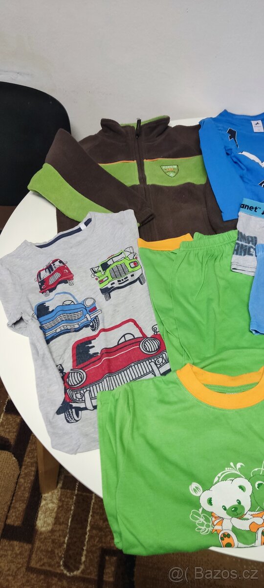 Trička, mikina.. vel. 134 - 3