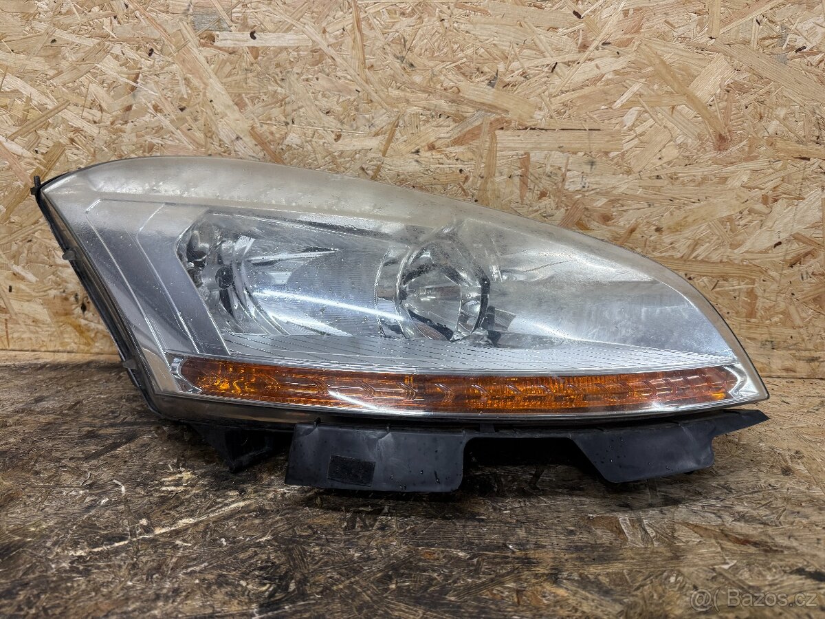 PRAVÉ PŘEDNÍ HALOGENOVÉ SVĚTLO CITROEN C4 PICASSO - 3