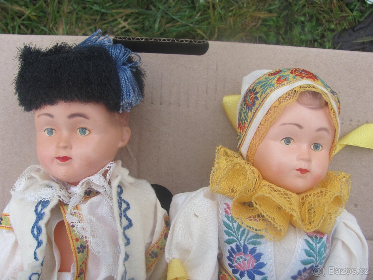 panenky v kroji - 3
