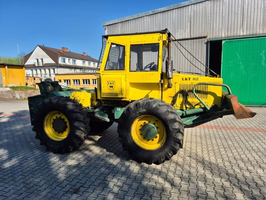 LKT 82 Skider. - 3