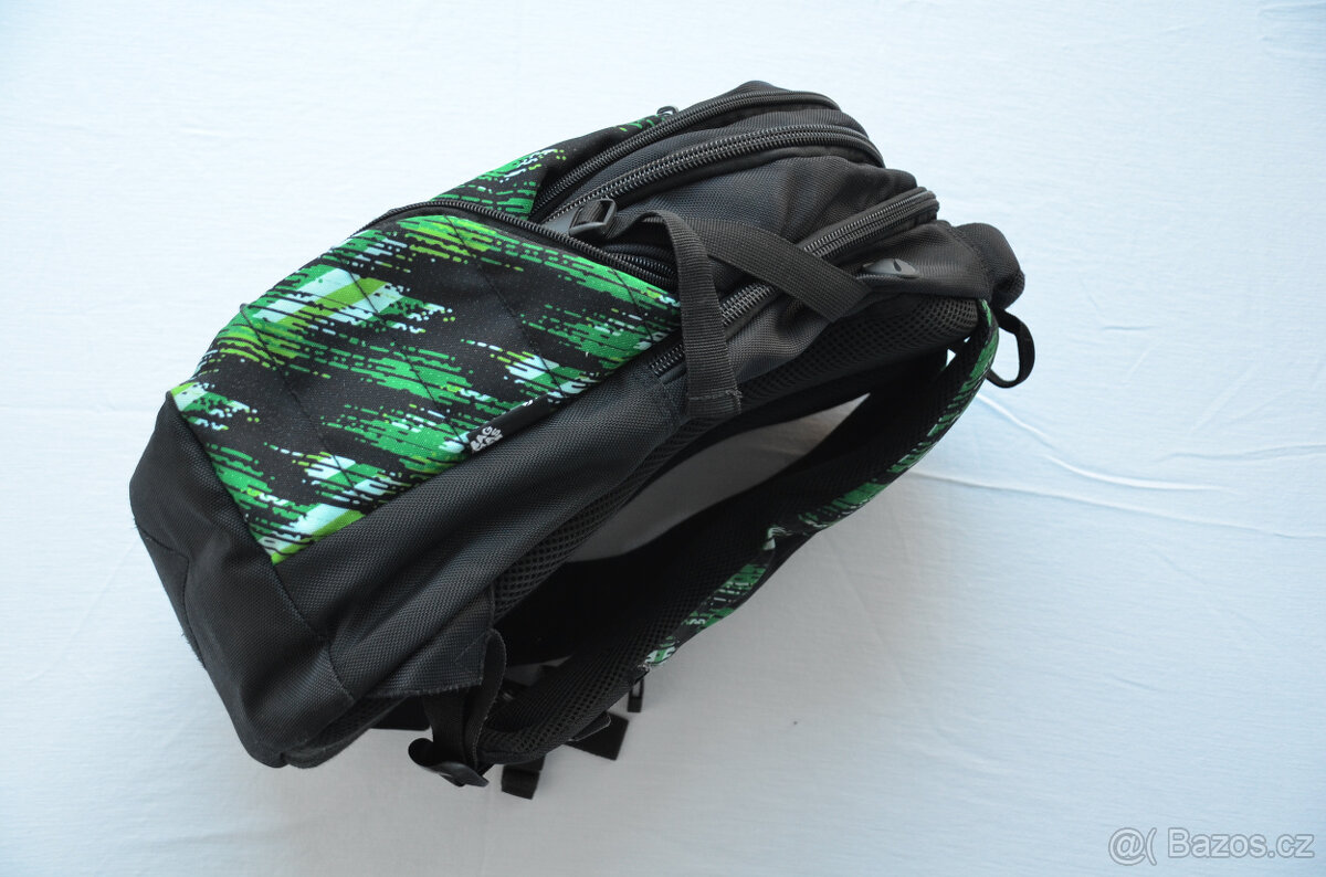 Černo zelený školní batoh Bagmaster - 3