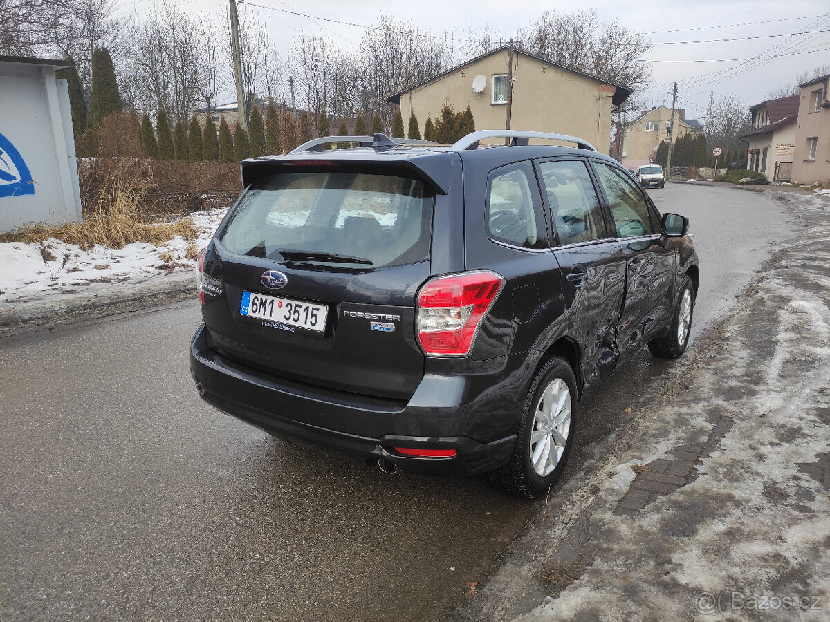 Subaru Forester 2.0 D Exclusive - 3