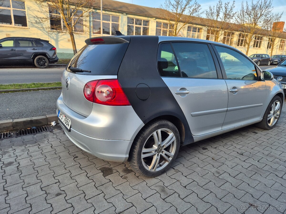 Volkswagen Golf GT - 3