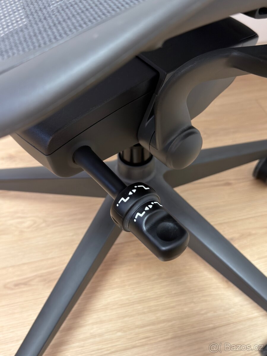 Herman Miller Aeron Remastered B Graphite - 3
