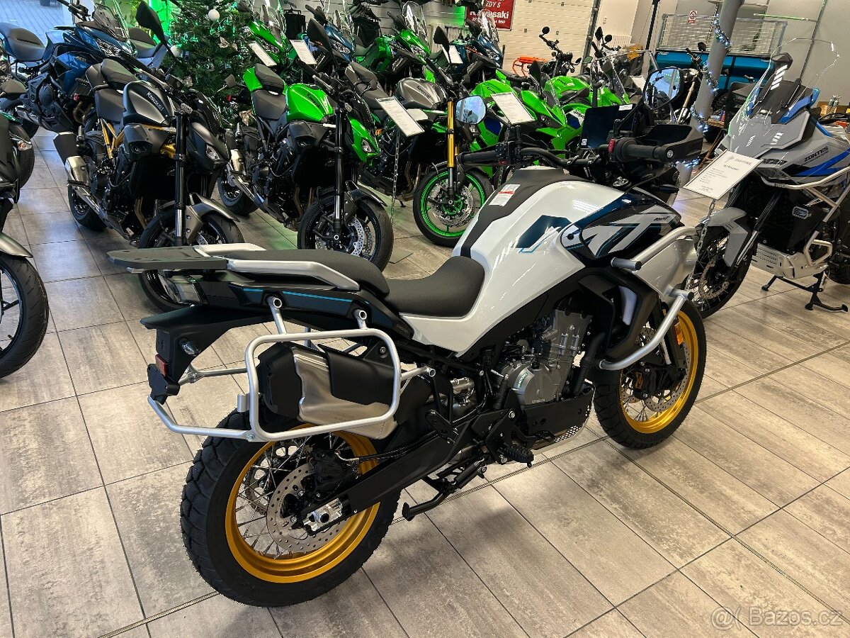 CF Moto MT 800 Explore 2026 - 3