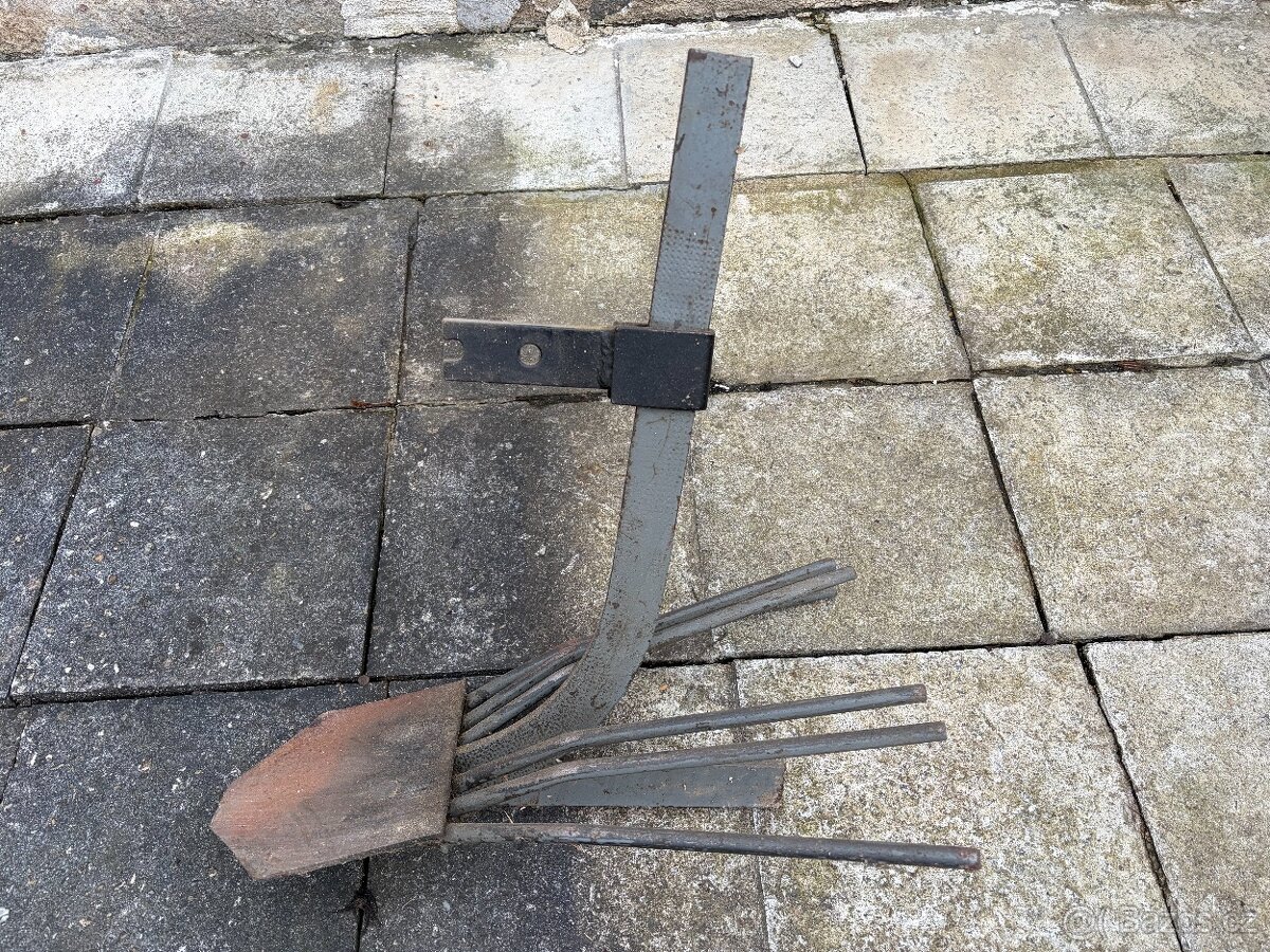 Vyorávač brambor Vari / Tera – masivní provedení - 3