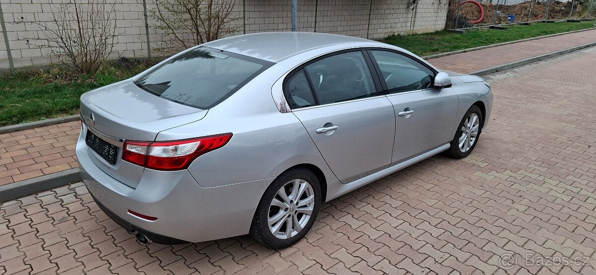 Renault Latitude 2.0dci - 3