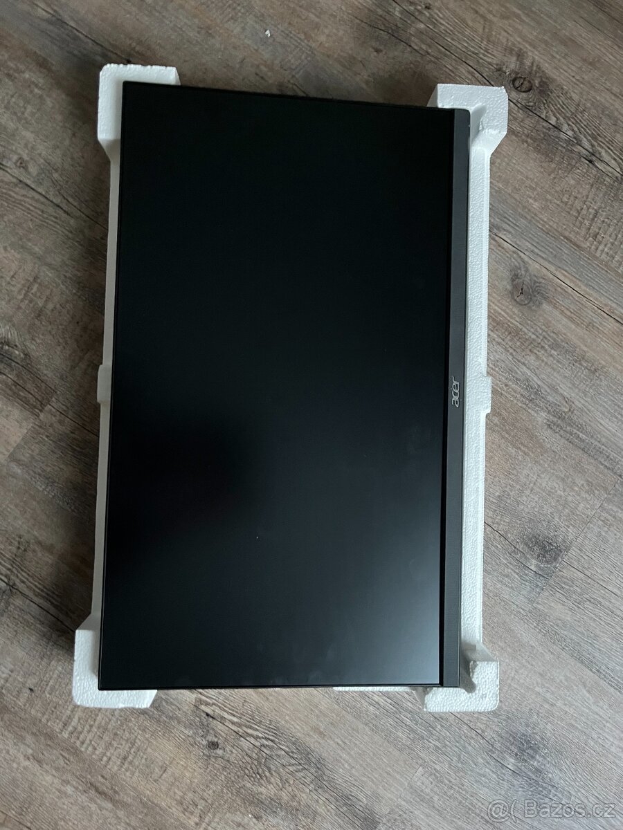 23.8" Acer Nitro Gaming VG240 - 3