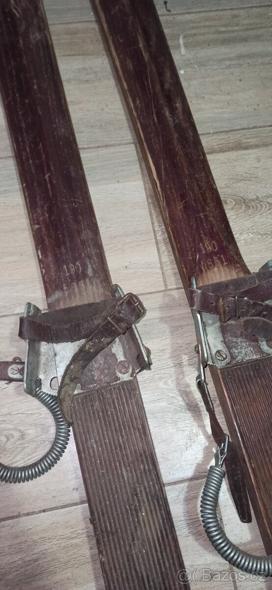 Prodám RETRO lyže - 3