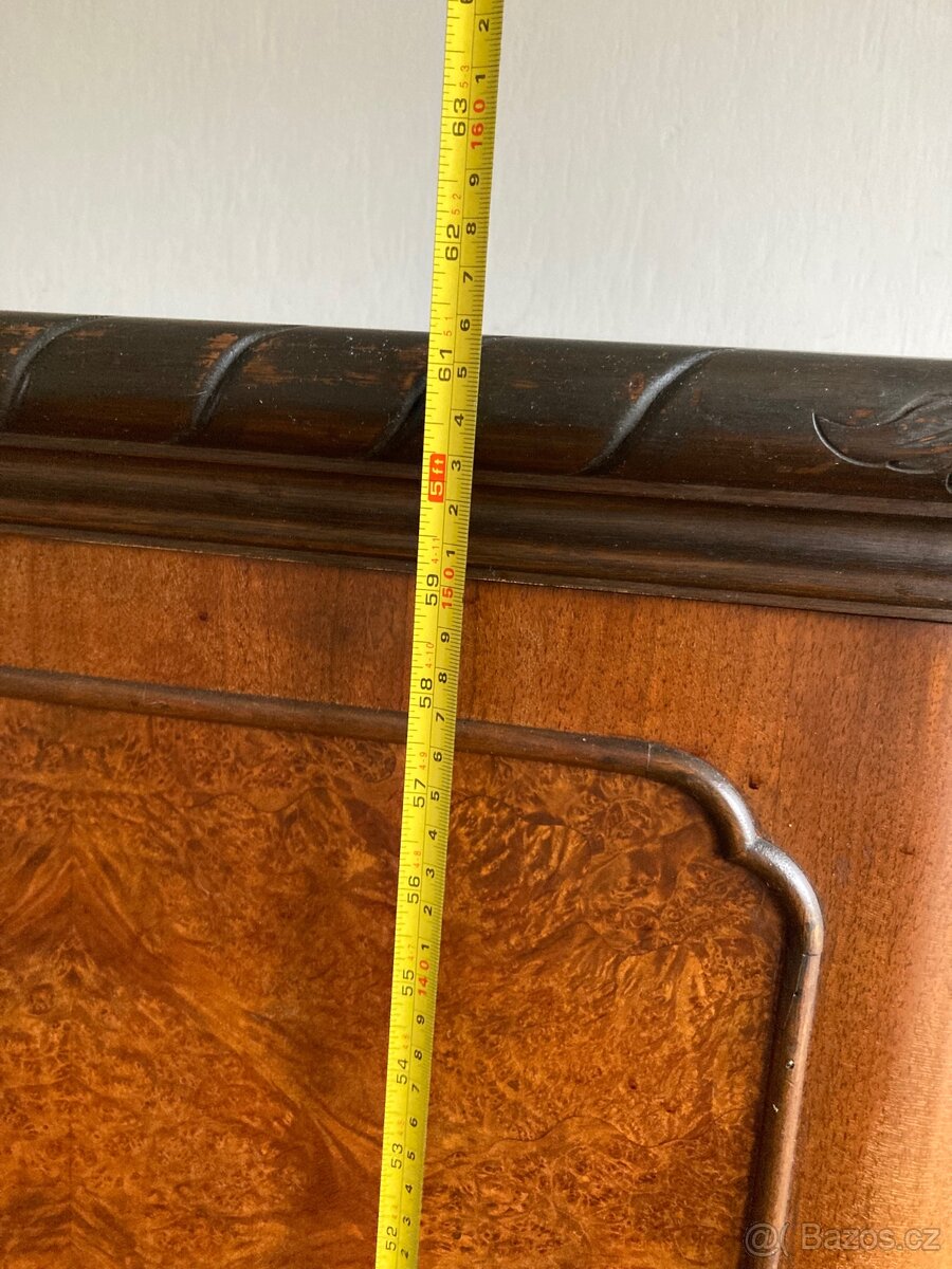 Kredenc / Příborník / Skříň - 3