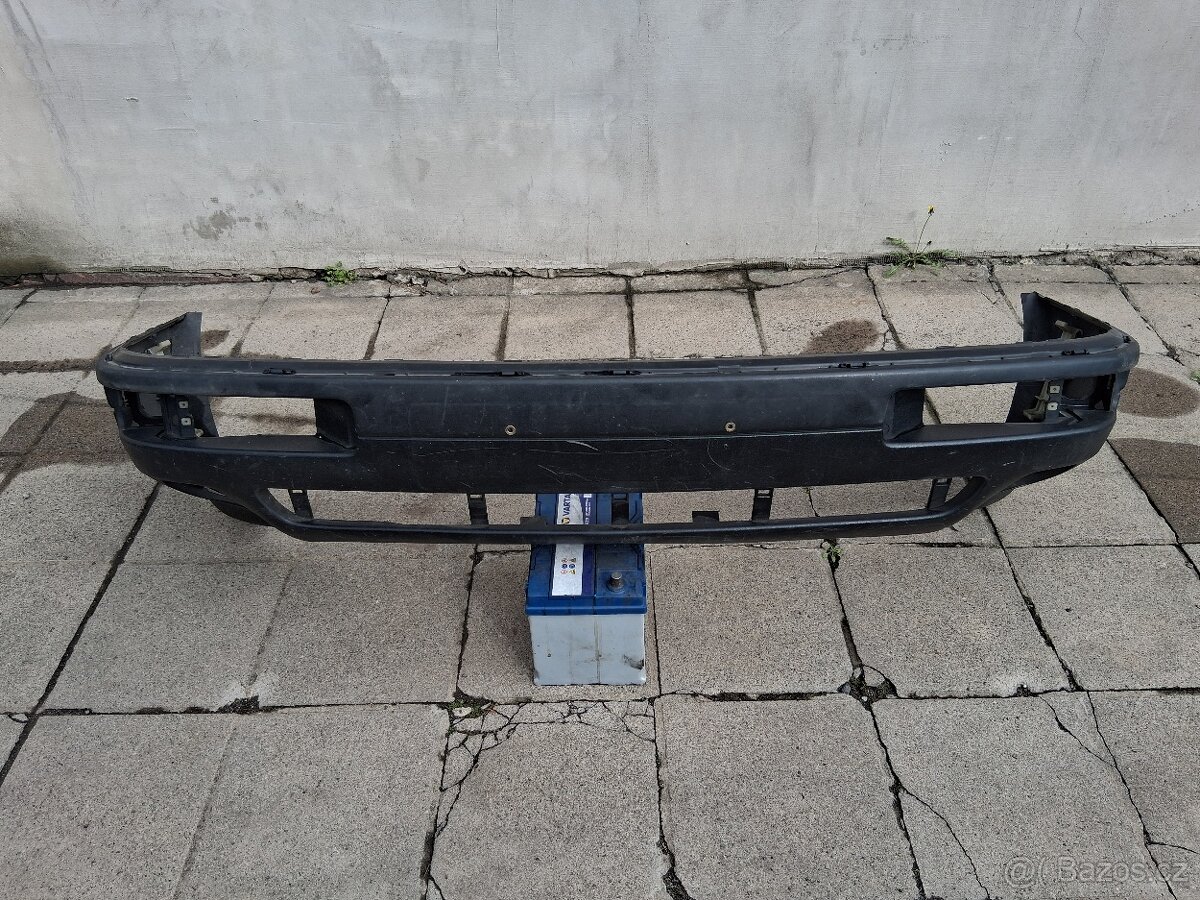 Audi 90 B3 přední nárazník - 3