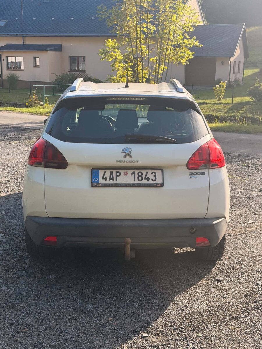 Peugeot 2008 - 3