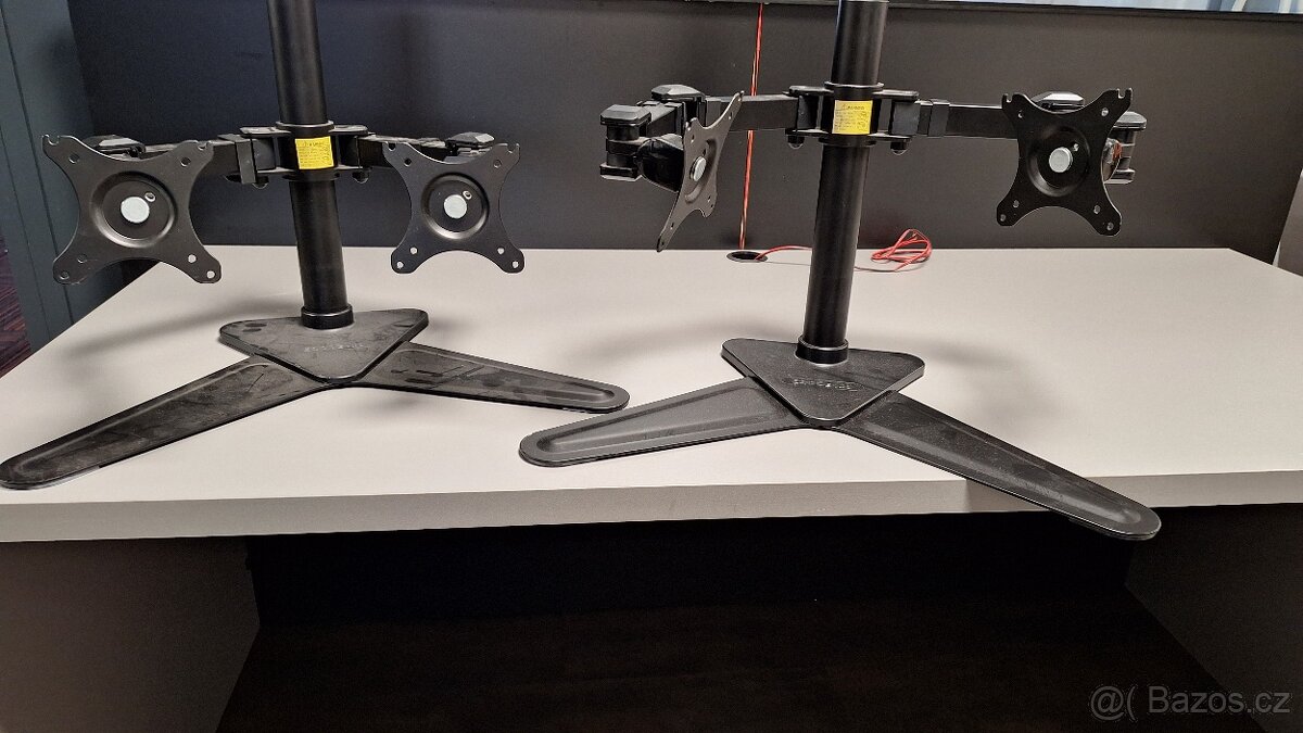 Držáky na LCD monitor - 3