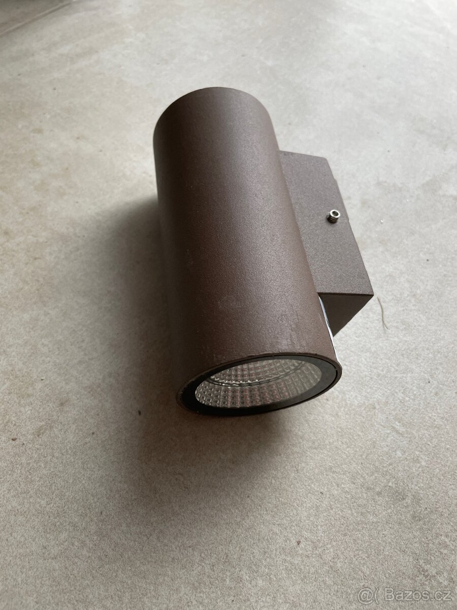 Venkovní nástěnné světlo Redo RAM 900080 / LED - 3