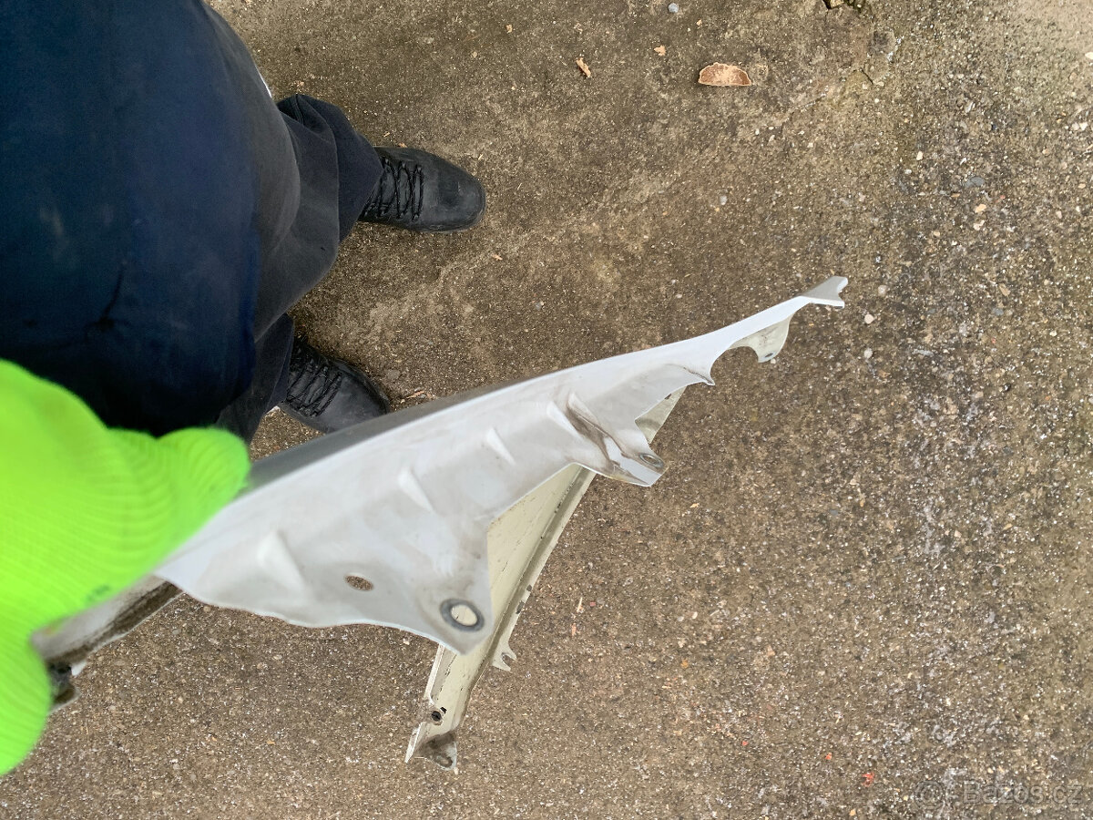 predni blatnik skoda octavia III pravy bily 17-20 - 3