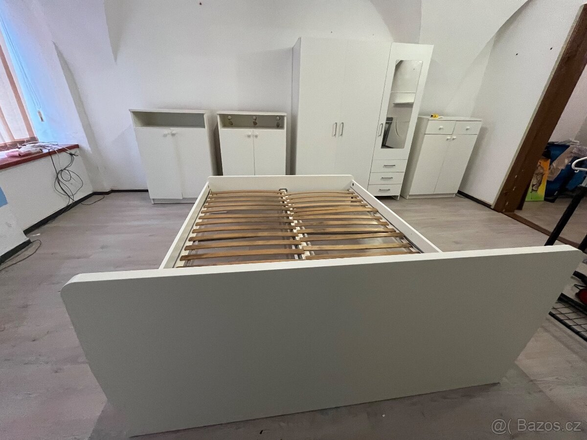 skříně a další nábytek a vybavení - 3