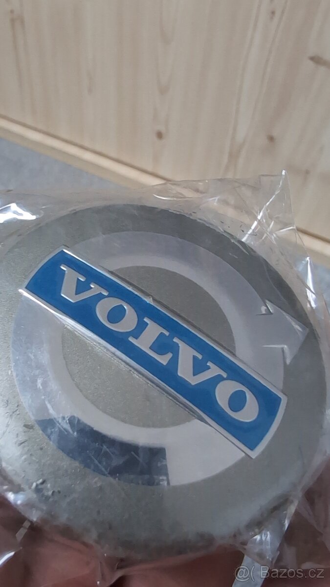 64mm Volvo krytky kol + clay bar - 3