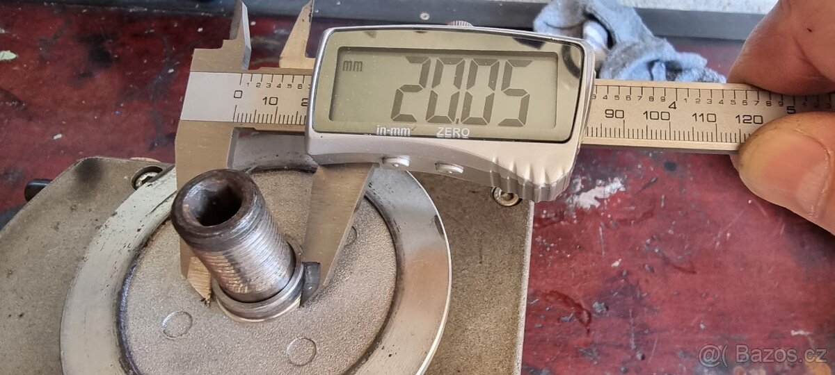 Motor na malou cirkulárku 1,5 KW 400 V ,s brzdou. - 3