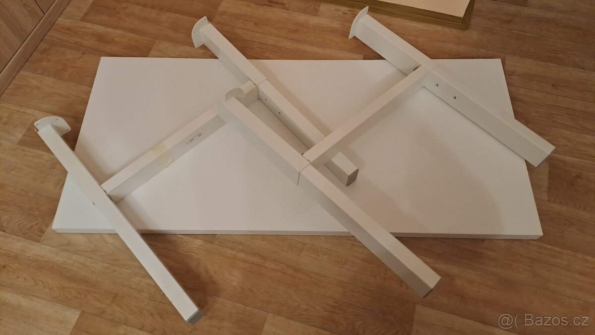 Prodám stůl PÅHL IKEA bílý 128 x 58 cm - 3