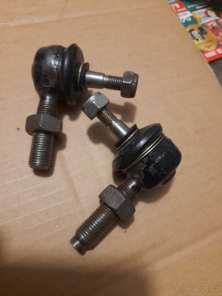 TRABANT KULOVÉ ČEPY ŘÍZENÍ - 3